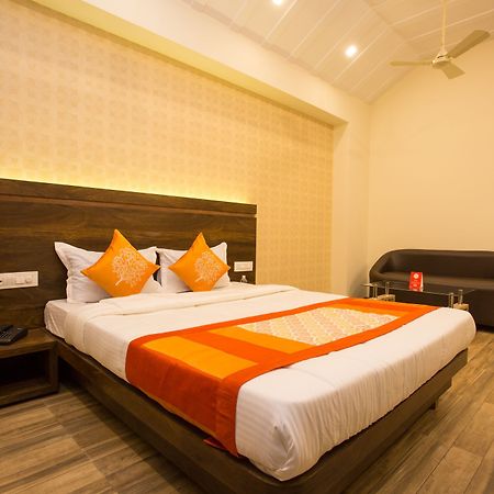 Oyo 7156 Hill View Residency Hotell Navi Mumbai Eksteriør bilde