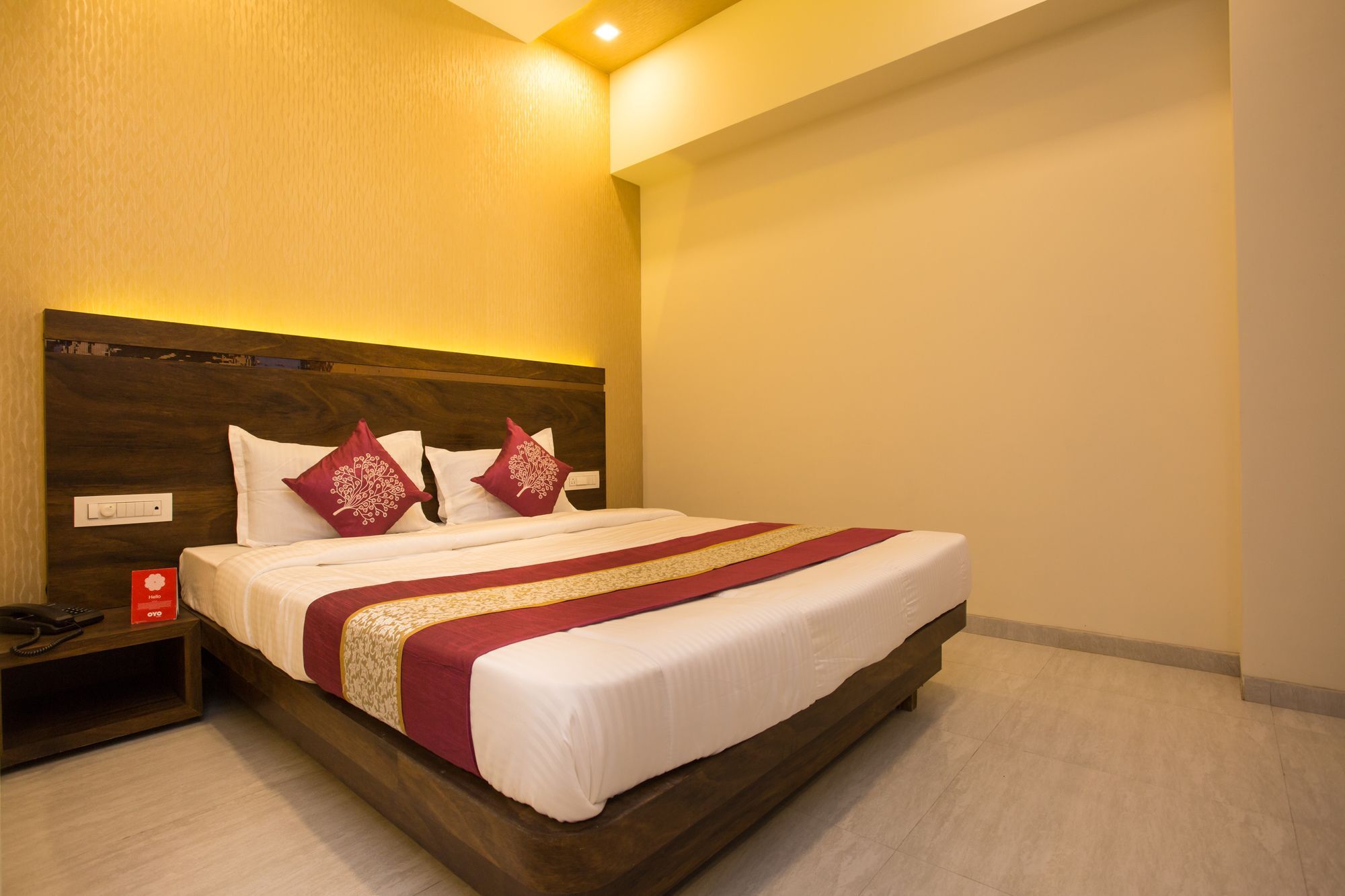 Oyo 7156 Hill View Residency Hotell Navi Mumbai Eksteriør bilde
